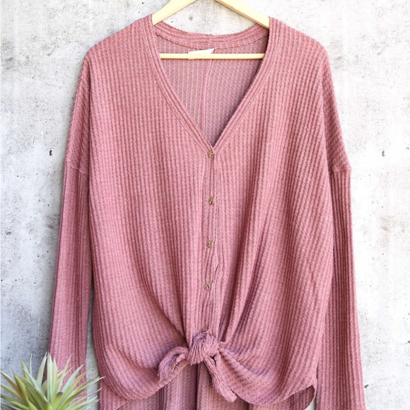 Dusty Rose Waffle Weave Front Knot Top - Picture 10 of 16